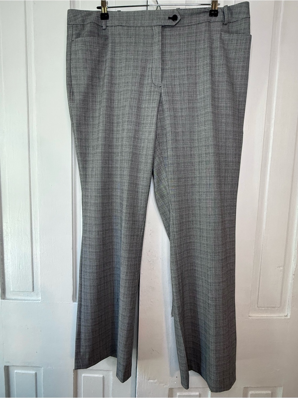 Calvin Klein Gray & Black Plaid Modern Fit Dress Pants - 16